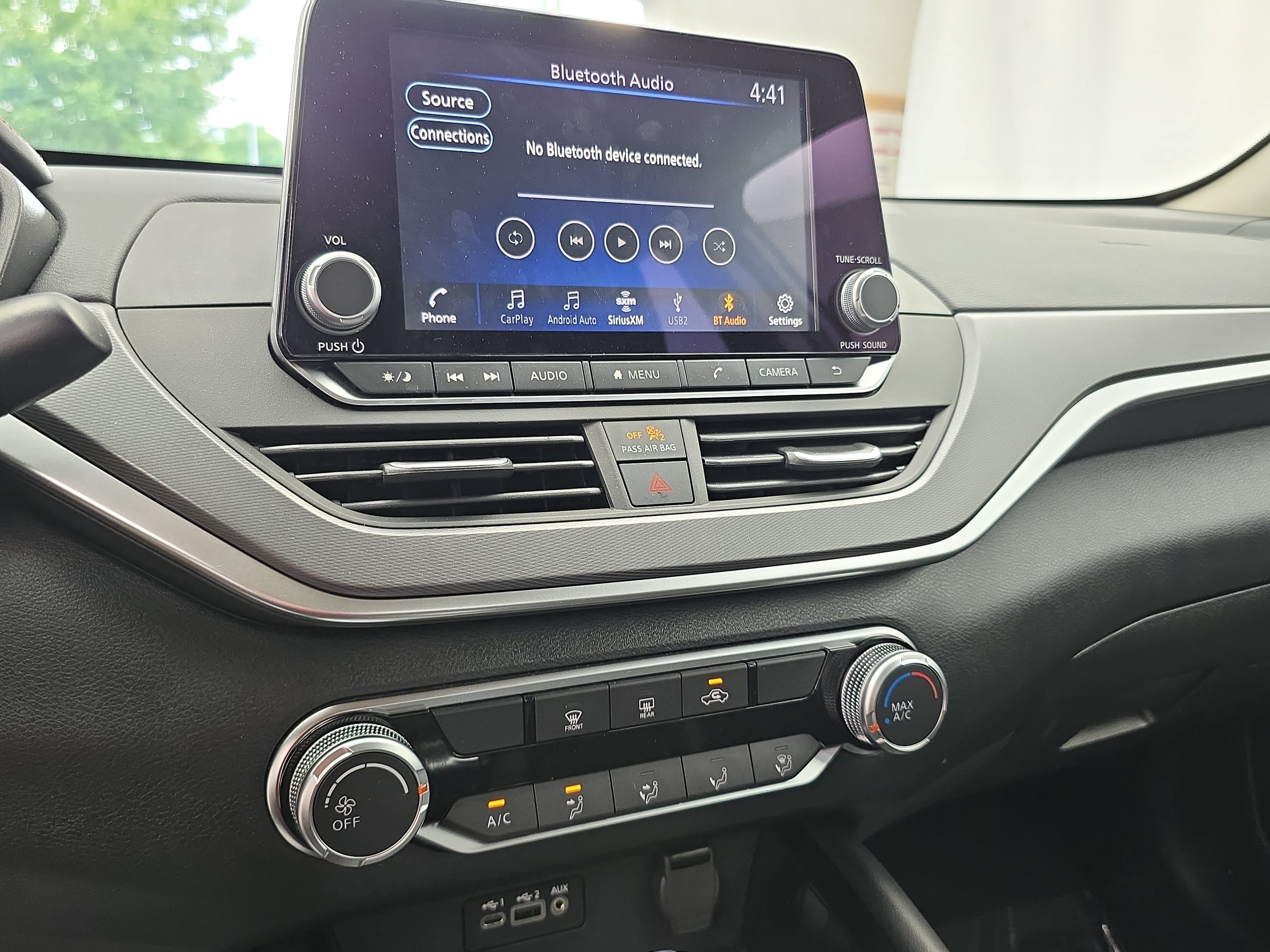 Certified 2025 Nissan Altima 2.5 SR FWD image 19