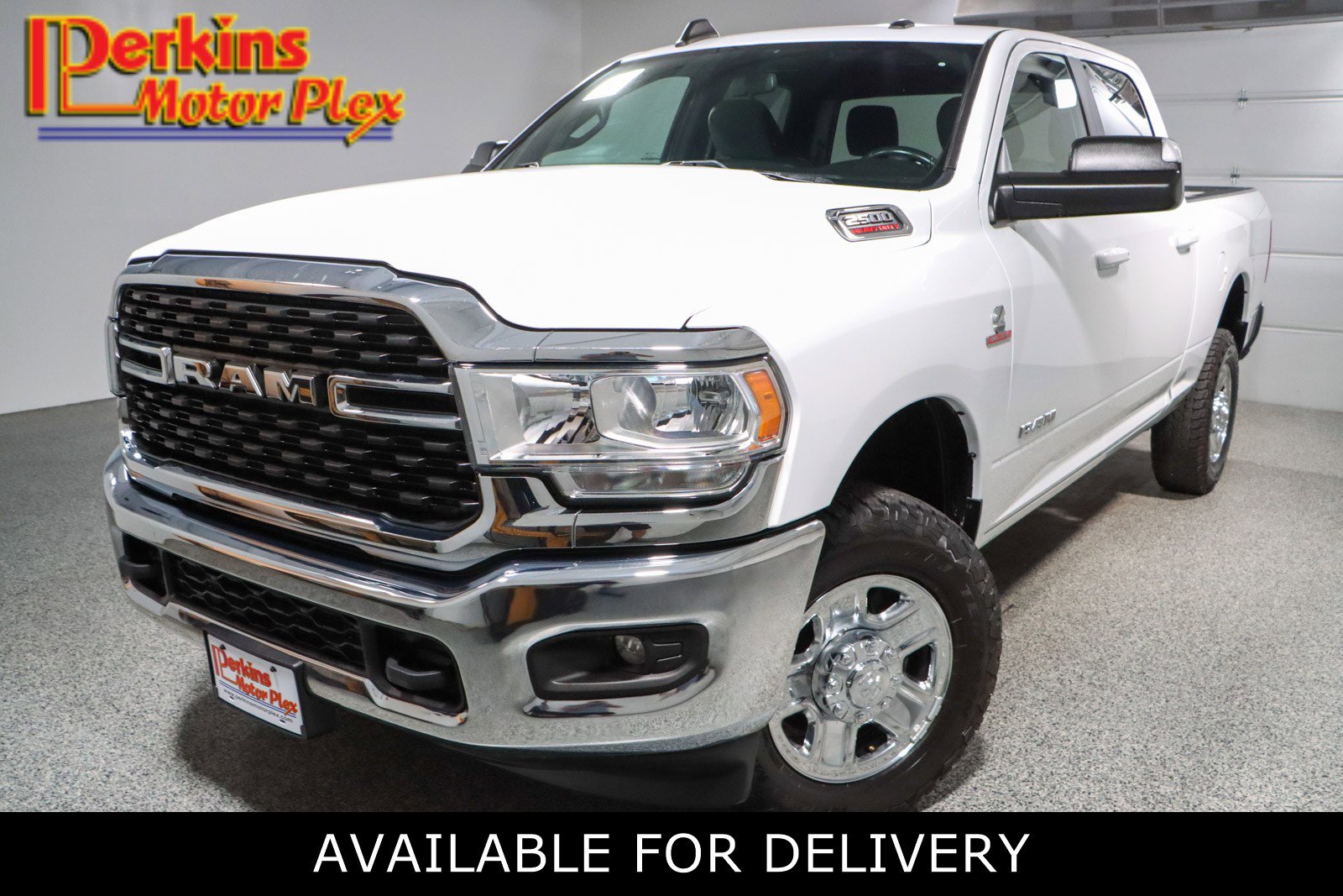 Used 2022 RAM 2500 Big Horn w/ Cold Weather Group image 1