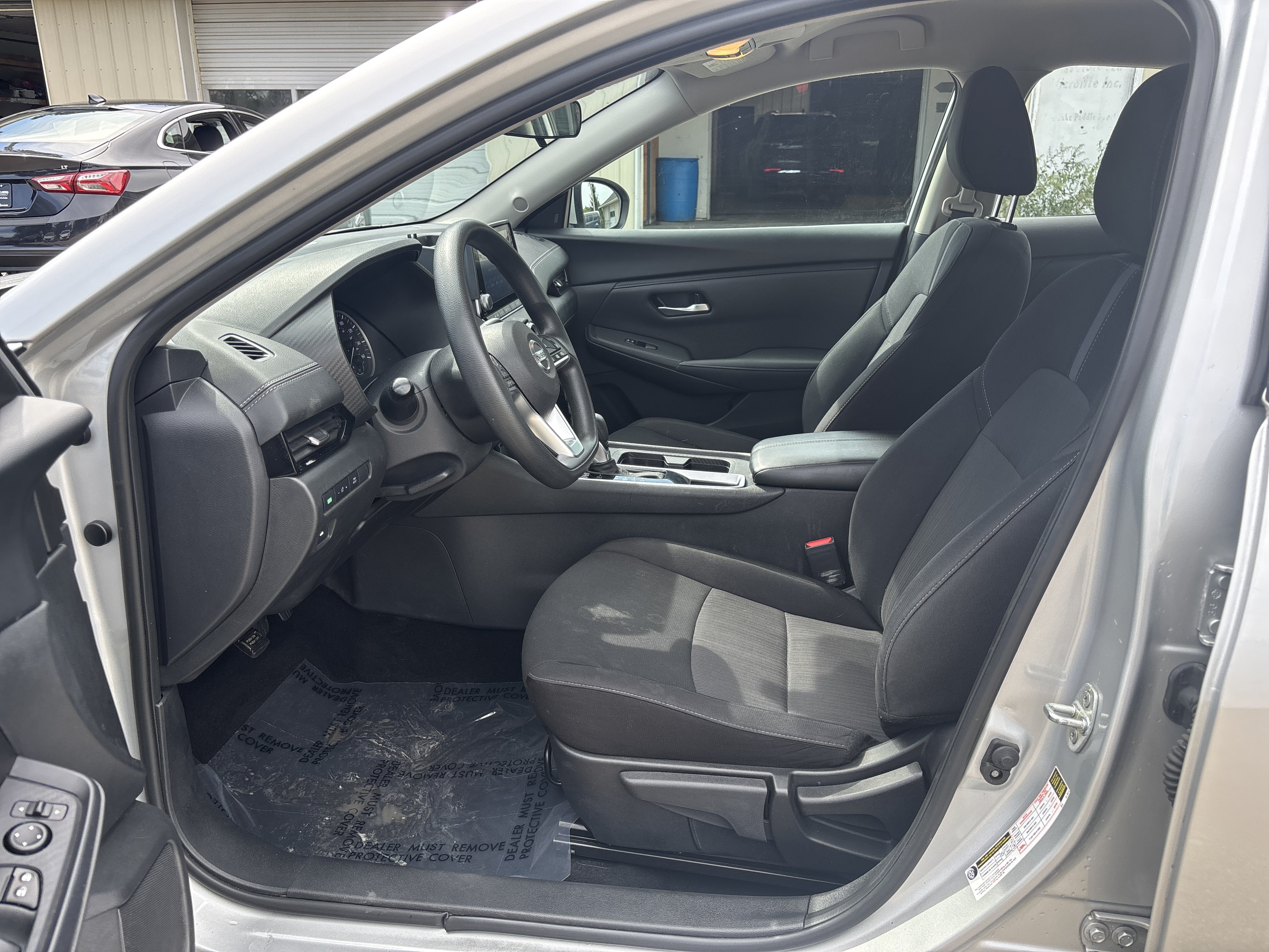 Used 2023 Nissan Sentra SV FWD image 14