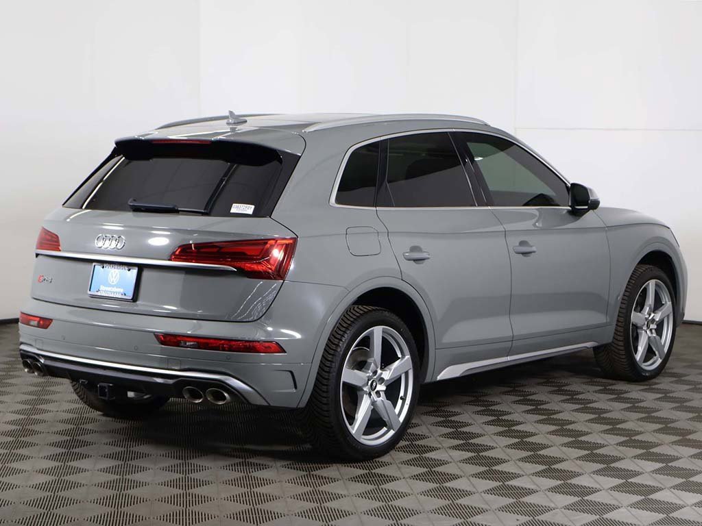 Used 2022 Audi SQ5 Premium Plus w/ Premium Plus Package image 11