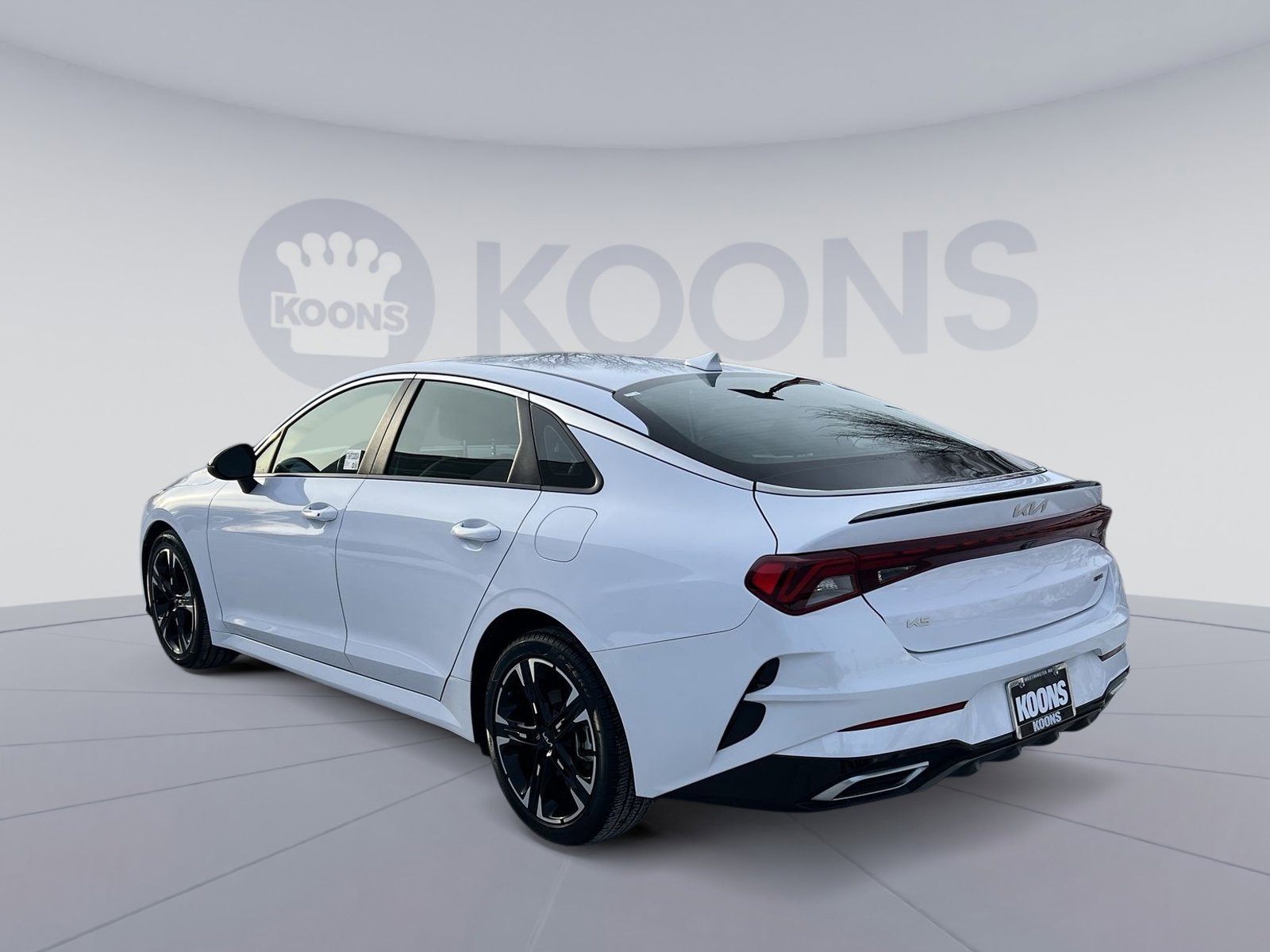 Used 2023 Kia K5 GT-Line image 4