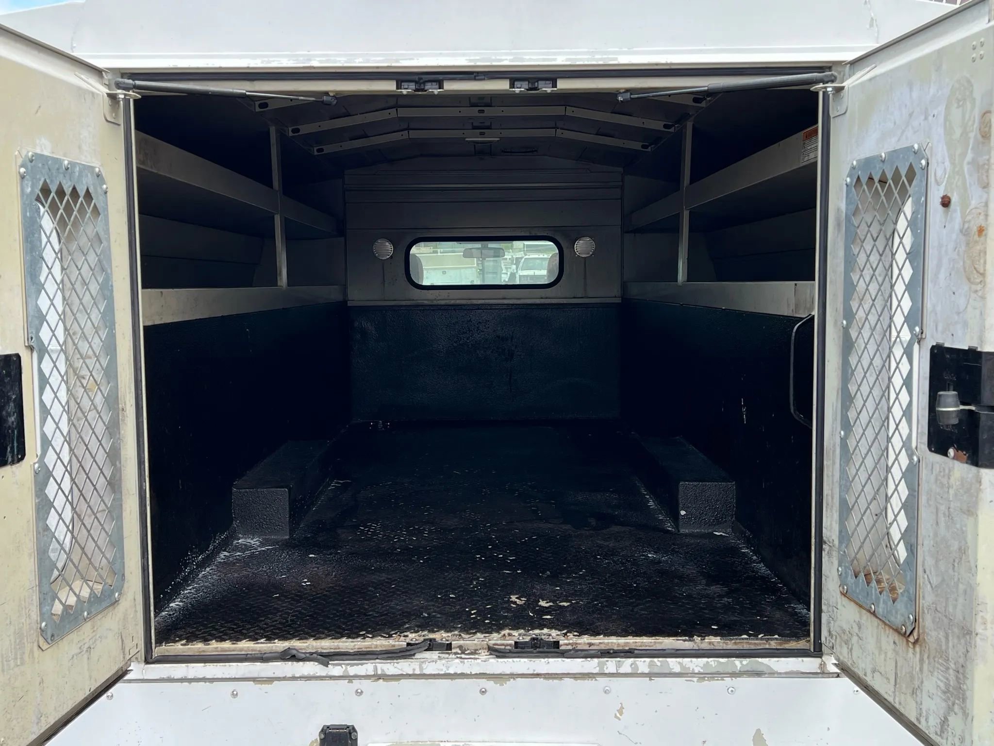 Used 2018 Ford F350 XL w/ Power Equipment Group image 8