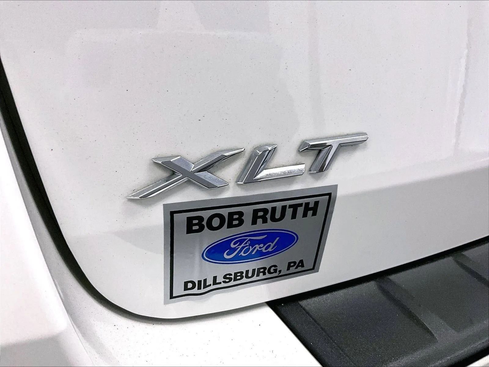 Certified 2020 Ford Explorer XLT w/ Equipment Group 202A image 13