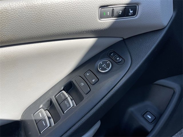 Used 2019 Honda Accord EX-L image 13