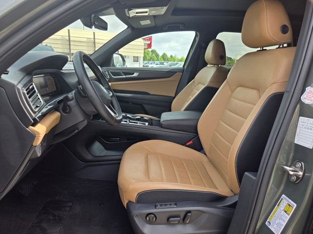 Used 2025 Volkswagen Atlas Cross Sport SEL image 24