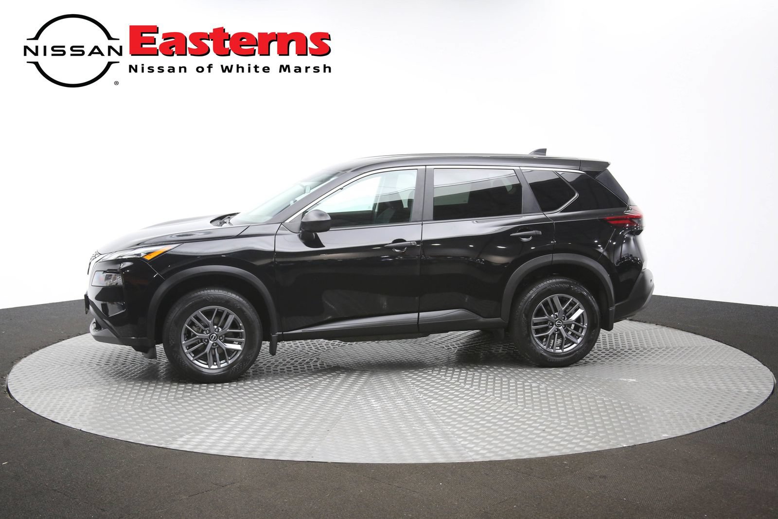 Used 2023 Nissan Rogue S AWD/4WD image 58