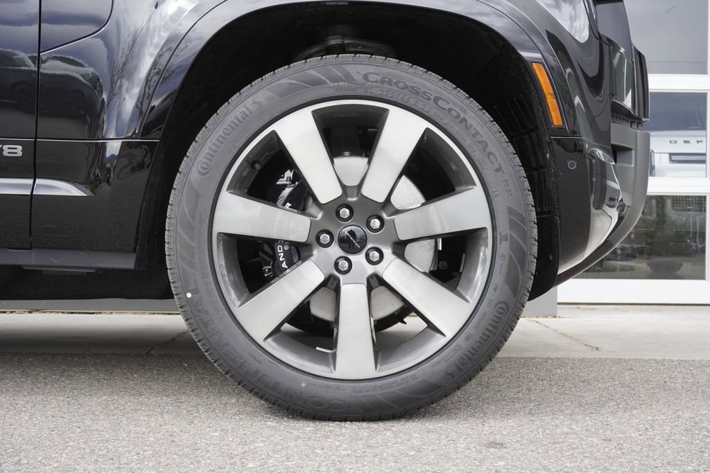 New 2026 Land Rover Defender 110 V8 image 35