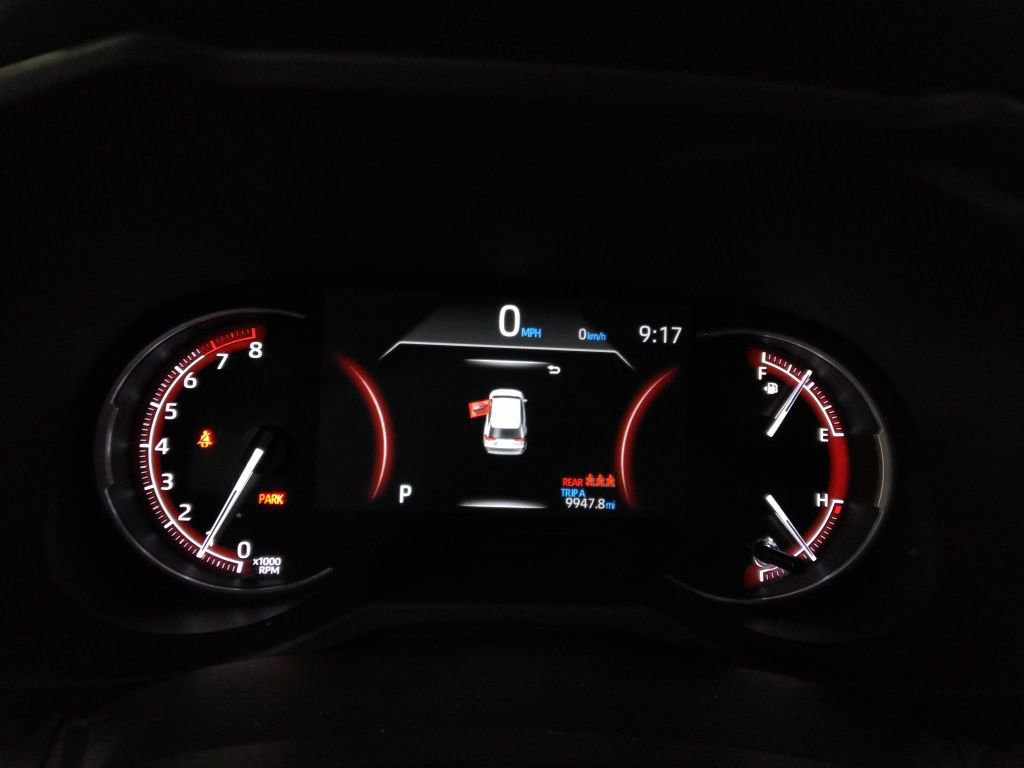 Used 2024 Toyota RAV4 LE FWD image 20
