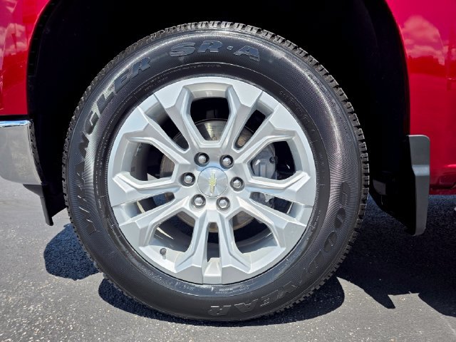 Used 2023 Chevrolet Silverado 1500 LTZ AWD/4WD image 9