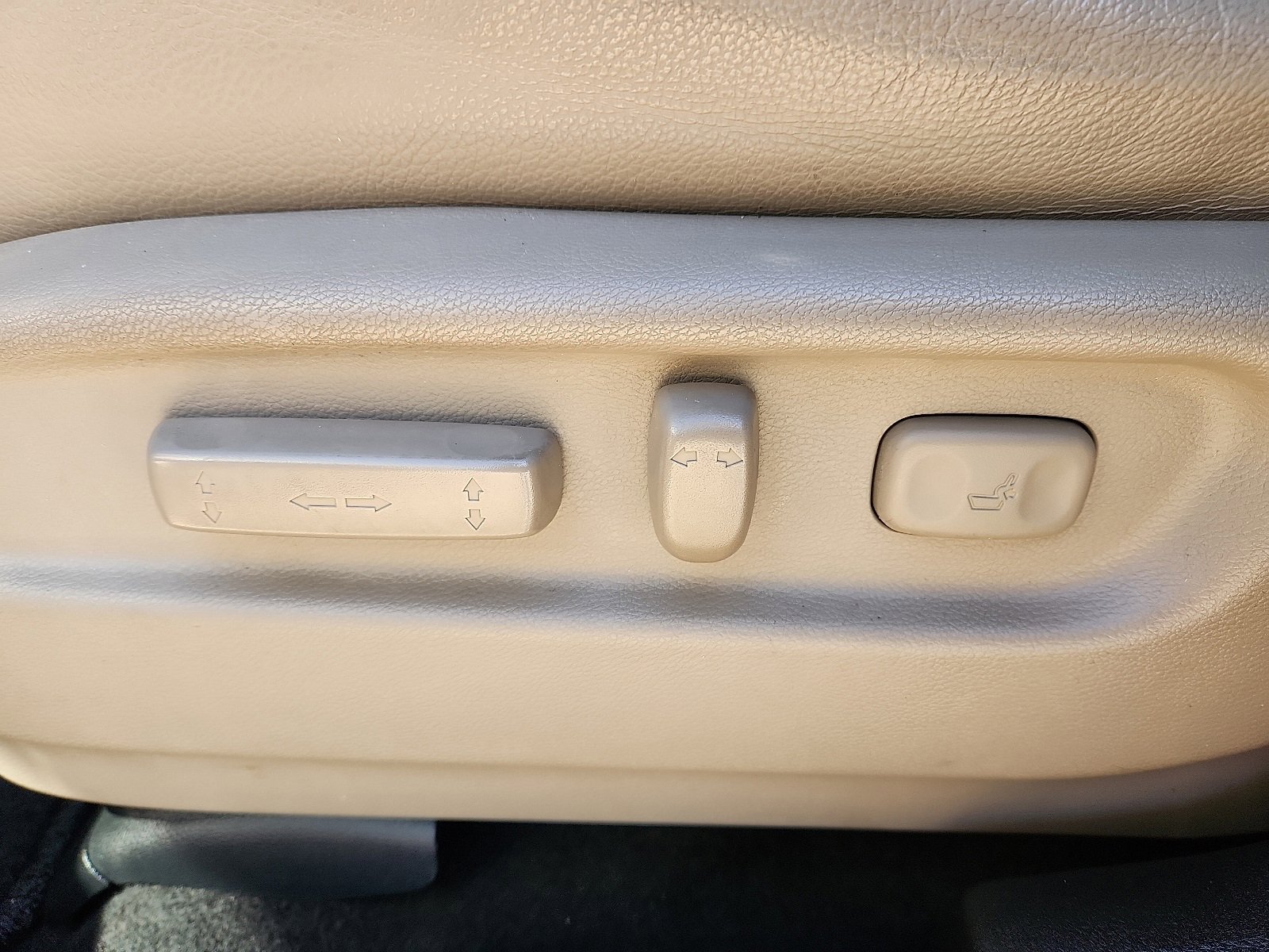 Used 2017 Honda Pilot EX-L image 14