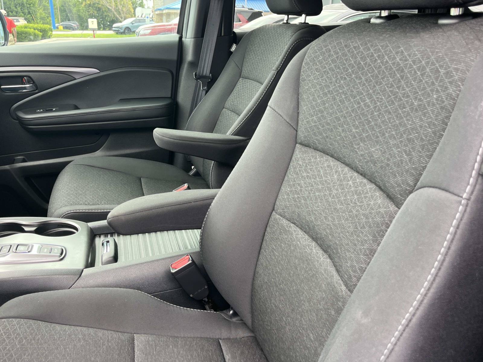 Used 2021 Honda Passport Sport image 27