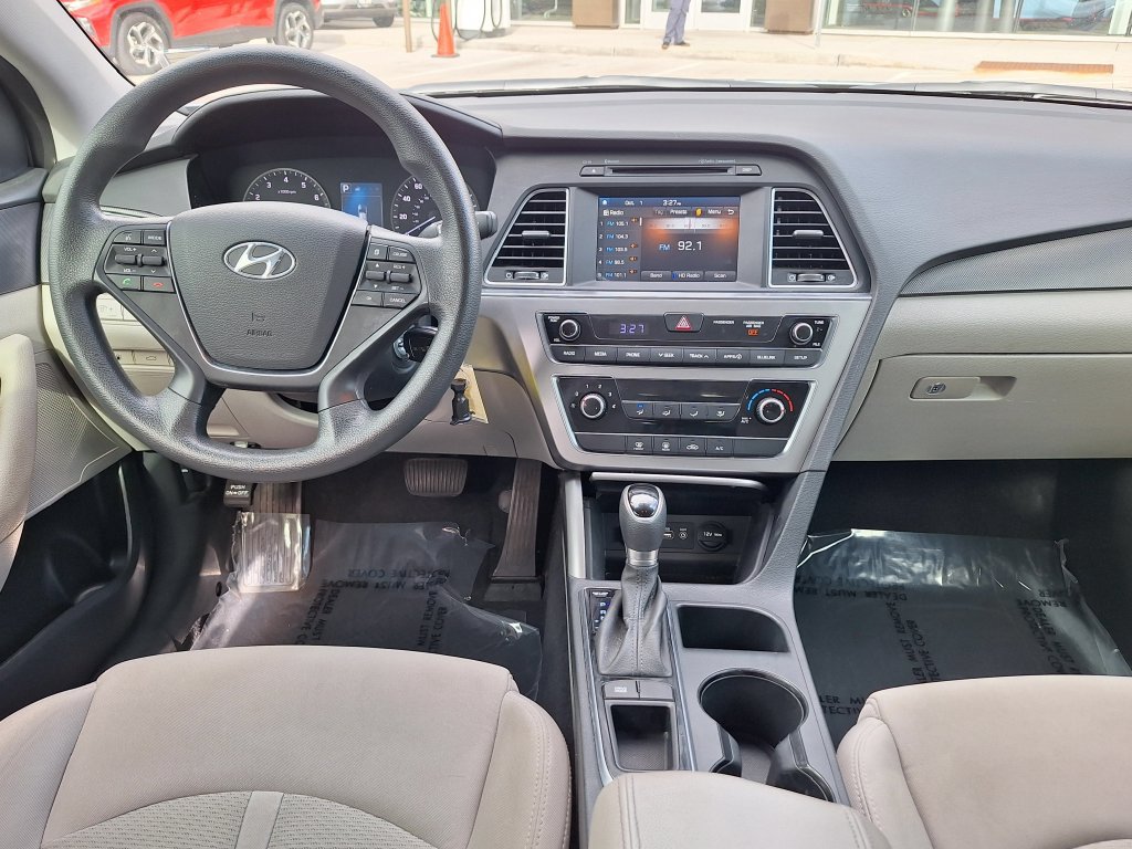 Used 2017 Hyundai Sonata Sport w/ Cargo Package FWD image 11