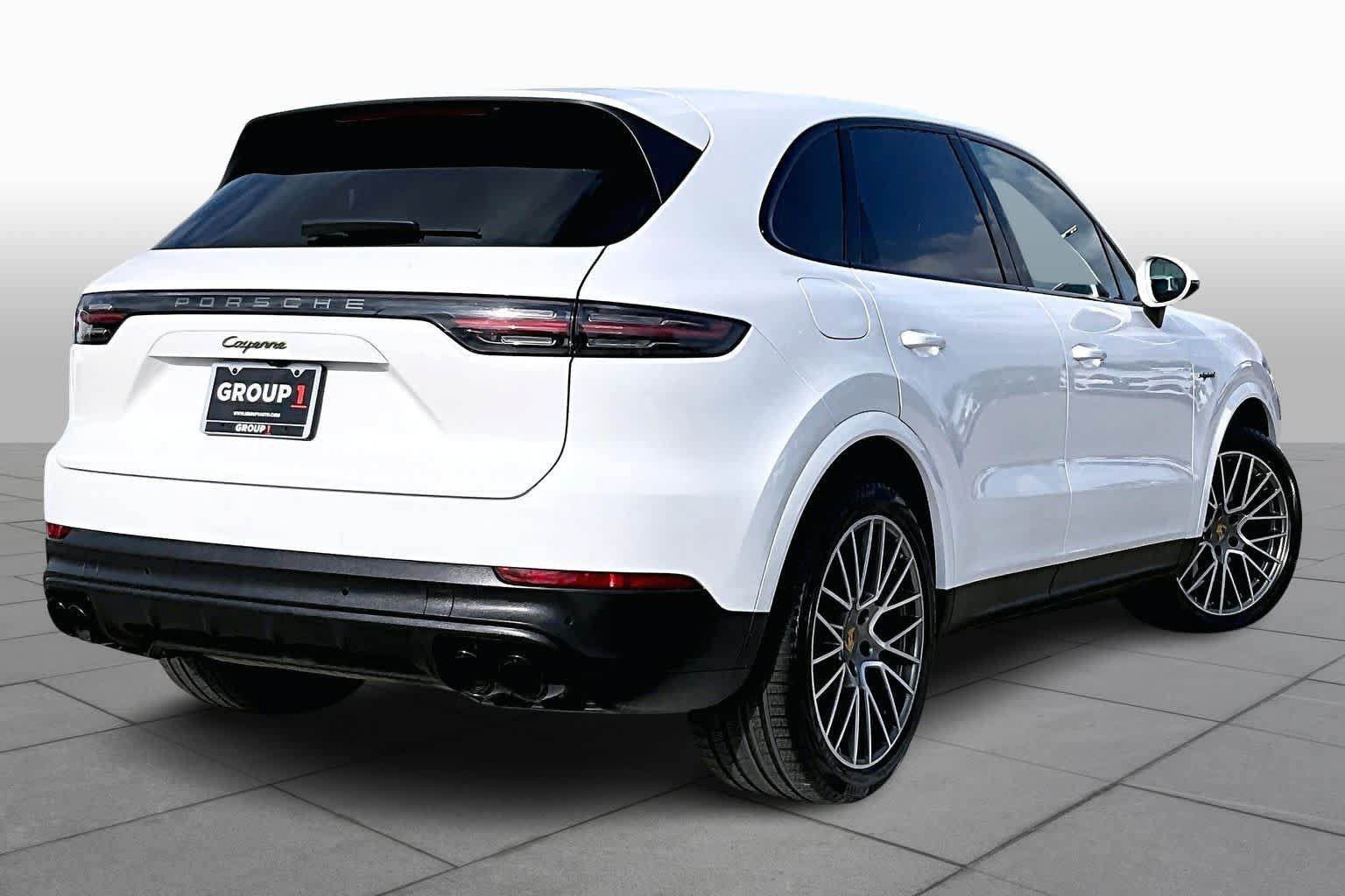 Used 2022 Porsche Cayenne E-Hybrid AWD/4WD image 39