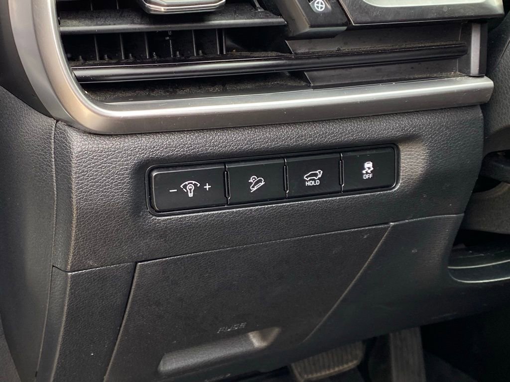 Used 2025 Kia Telluride S image 12