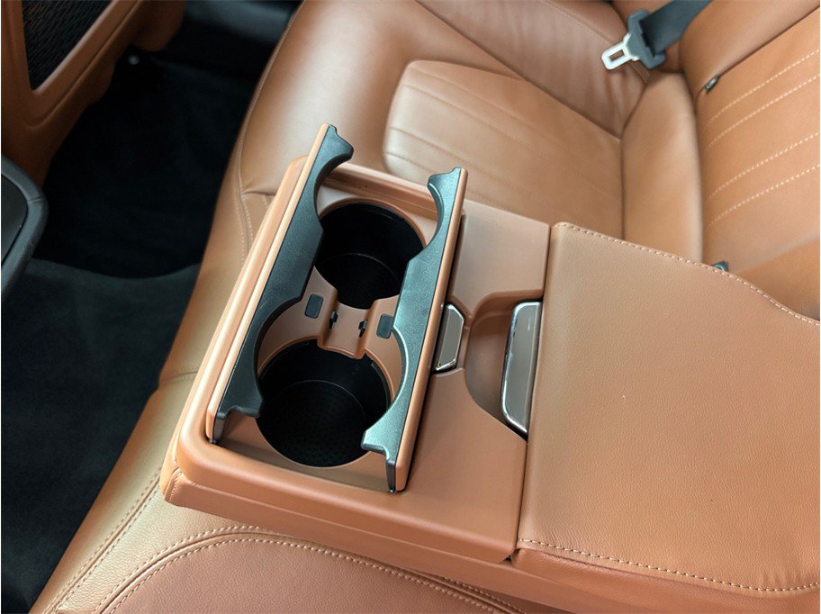 Used 2016 Maserati Ghibli RWD image 33