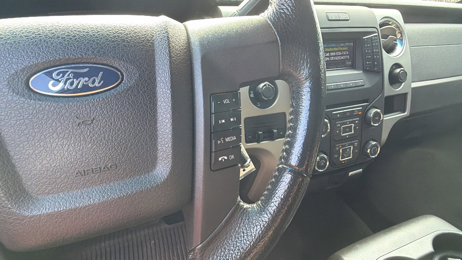 Used 2013 Ford F150 XLT w/ Luxury Equipment Group image 27