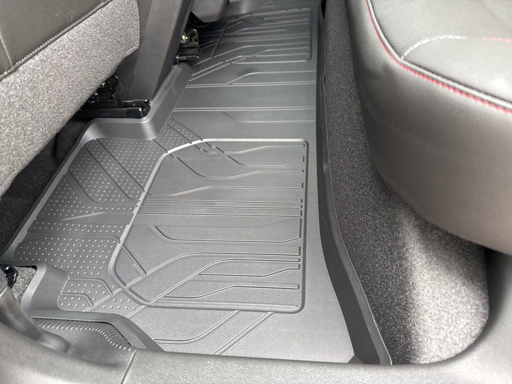 New 2026 Chevrolet Trax RS w/ Sunroof Package image 21