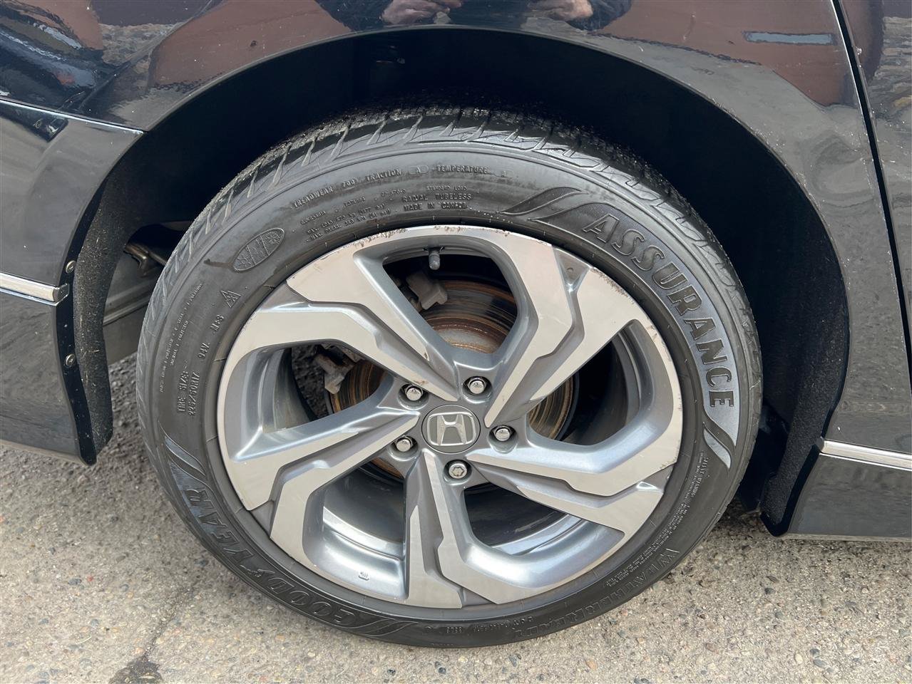 Used 2020 Honda Accord EX image 17