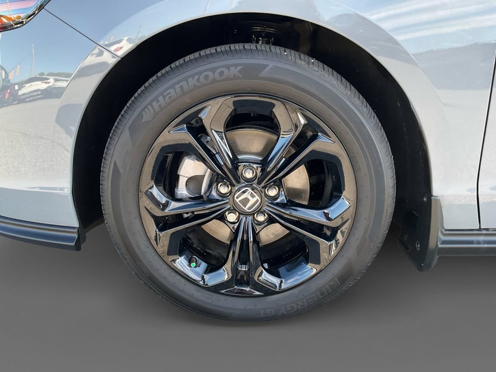 Used 2025 Honda Accord SE image 15