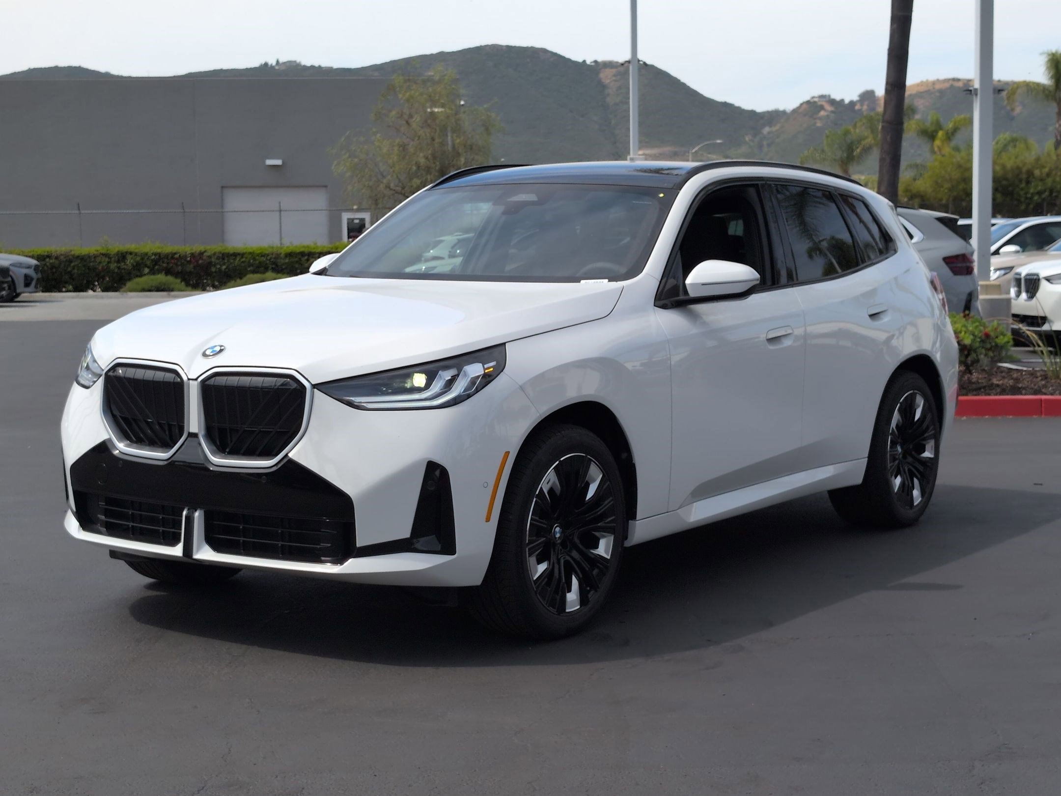 New 2026 BMW X3 xDrive30 w/ M Sport Package image 5
