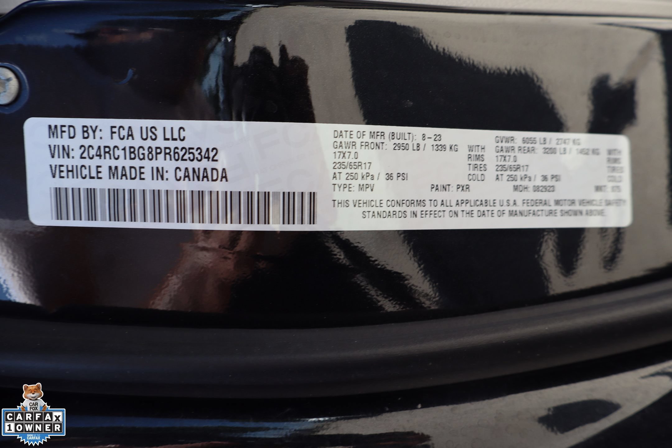 Used 2023 Chrysler Pacifica Touring-L FWD image 33