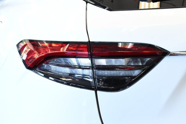 Used 2023 Maserati Levante GT AWD/4WD image 15
