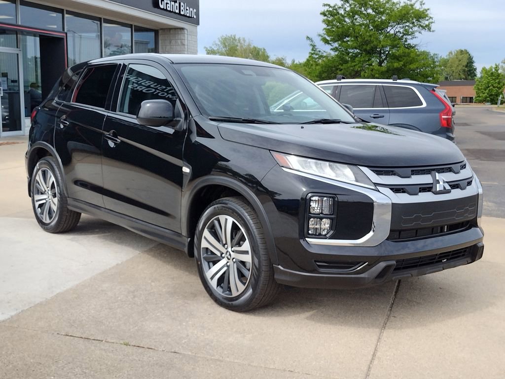 Used 2024 Mitsubishi Outlander Sport ES AWD/4WD image 3