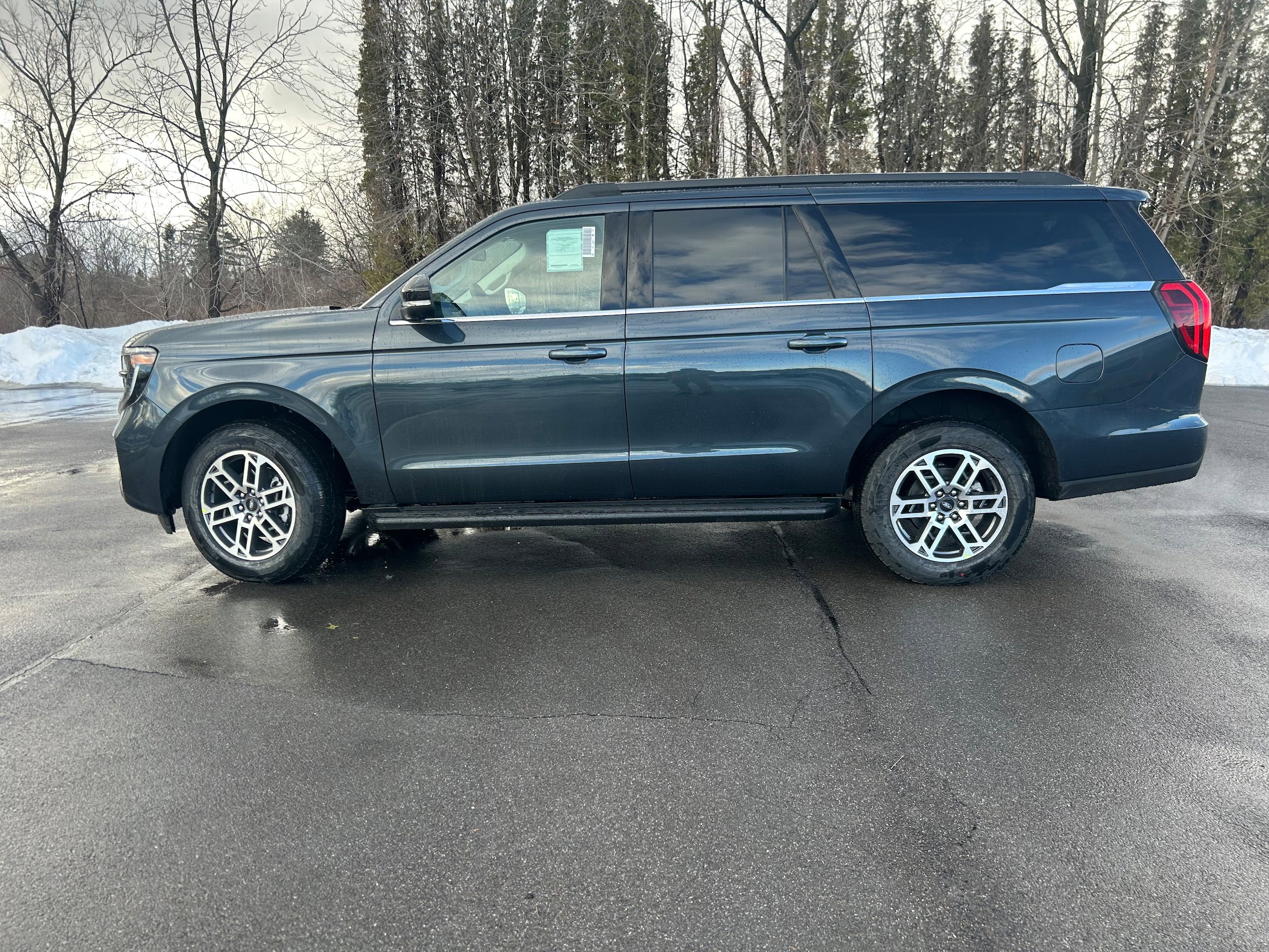 New 2026 Ford Expedition Max Active image 9