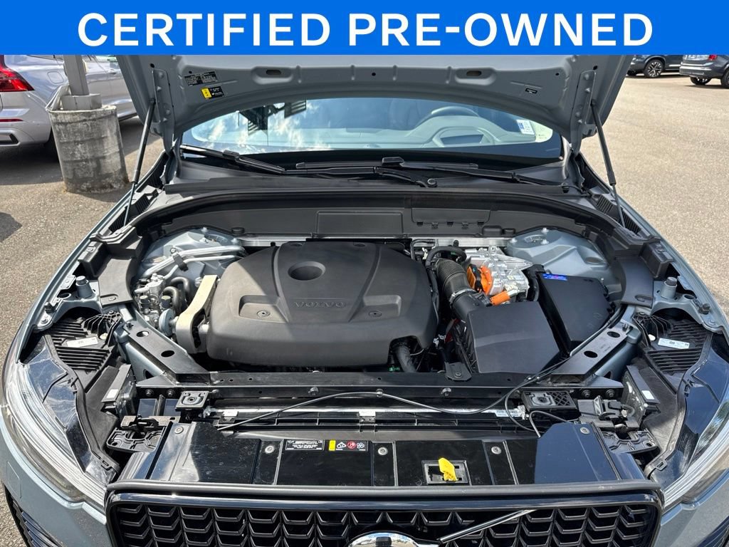 Certified 2023 Volvo XC60 T8 Ultimate AWD/4WD image 30