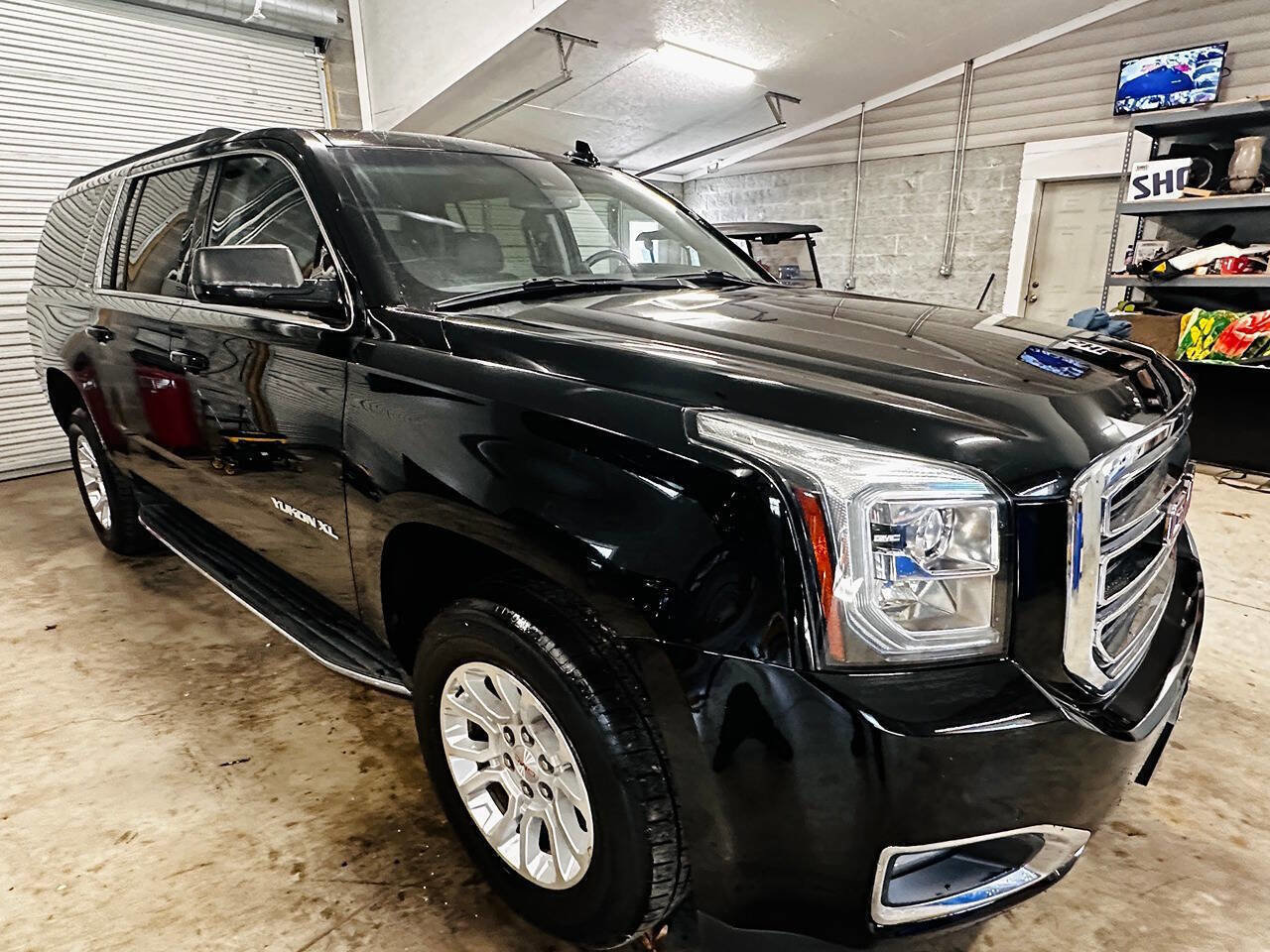 Used 2019 GMC Yukon XL SLT image 7