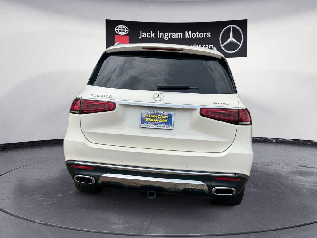 Used 2022 Mercedes-Benz GLS 450 4MATIC image 4