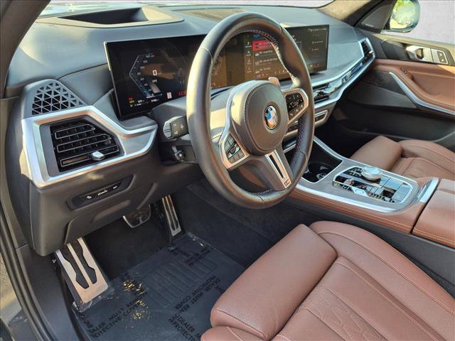 Used 2024 BMW X5 M60i AWD/4WD image 10