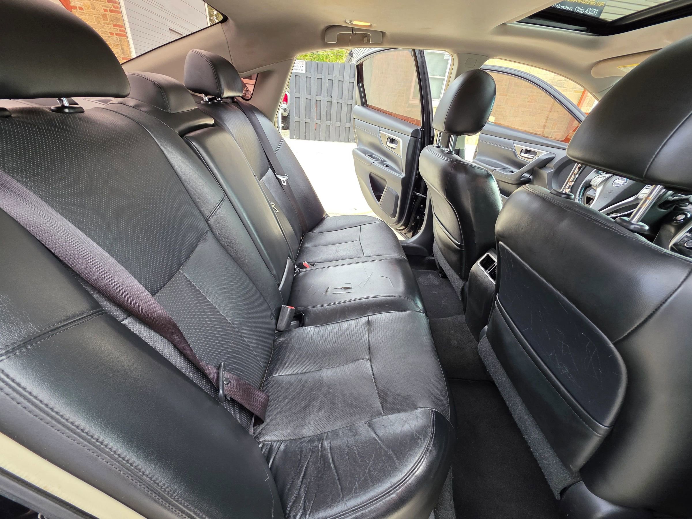 Used 2013 Nissan Altima 2.5 SL w/ Technology Pkg FWD image 12