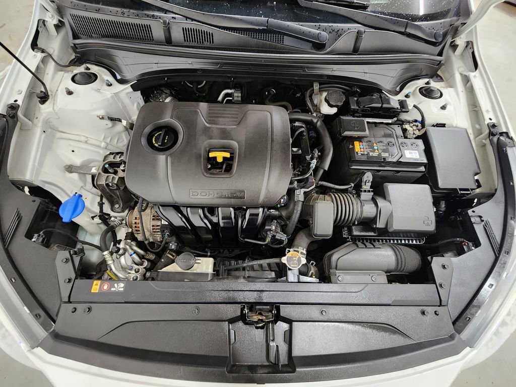 Used 2020 Kia Forte LXS FWD image 31