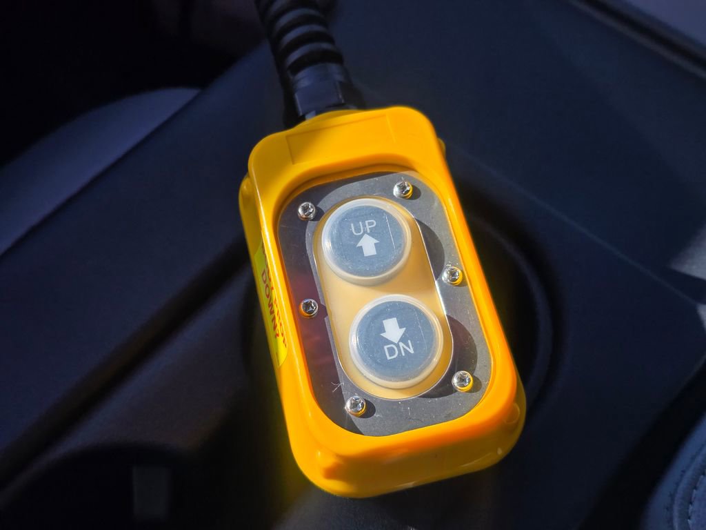 New 2025 Ford F350 XL w/ XL Chrome Package image 48