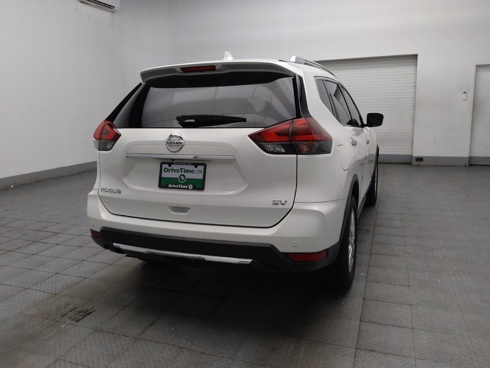 Used 2019 Nissan Rogue SV FWD image 9