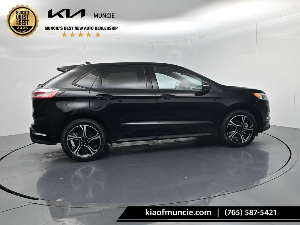 Used 2023 Ford Edge ST AWD/4WD image 8