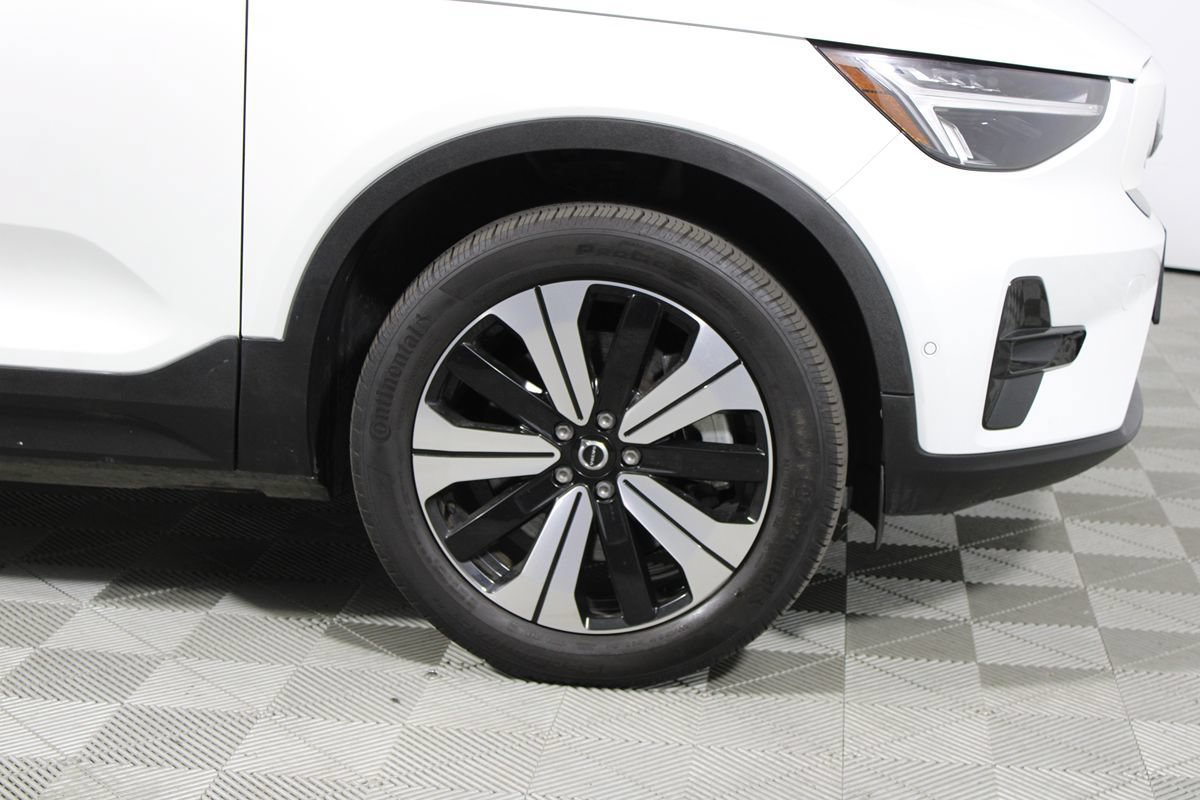 Used 2023 Volvo C40 P8 Recharge Plus AWD/4WD image 8