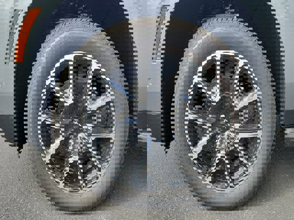 New 2026 Chevrolet Suburban RST w/ Comfort Package image 26