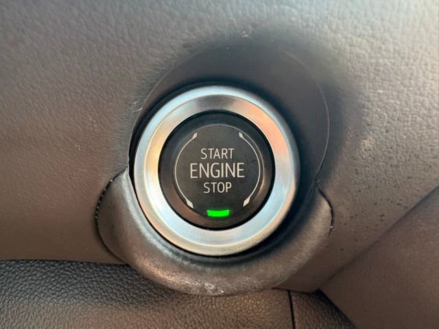 Used 2025 Chevrolet Tahoe Z71 AWD/4WD image 24