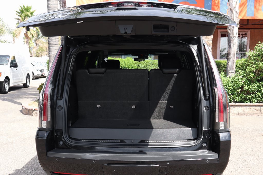 Used 2019 Cadillac Escalade Platinum AWD/4WD image 8