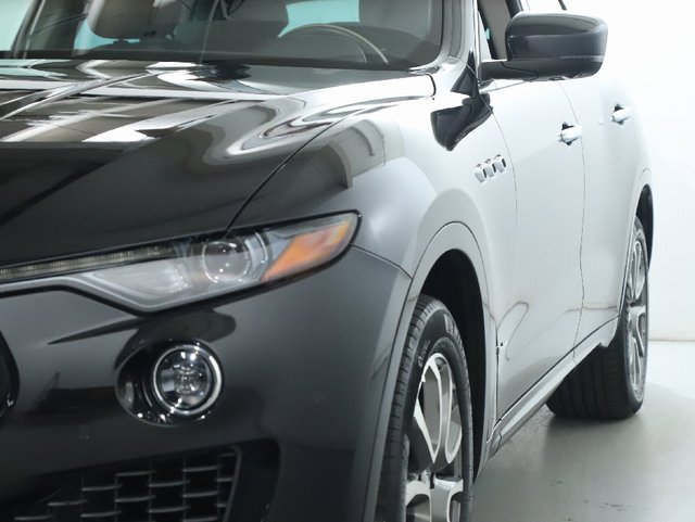 Used 2018 Maserati Levante S GranLusso image 4