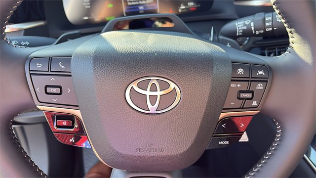 New 2025 Toyota Crown Signia image 17