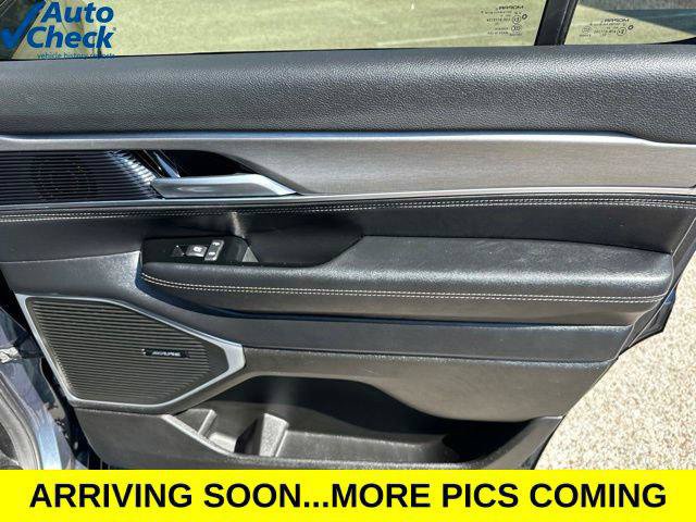 Certified 2024 Jeep Wagoneer Series II AWD/4WD image 52