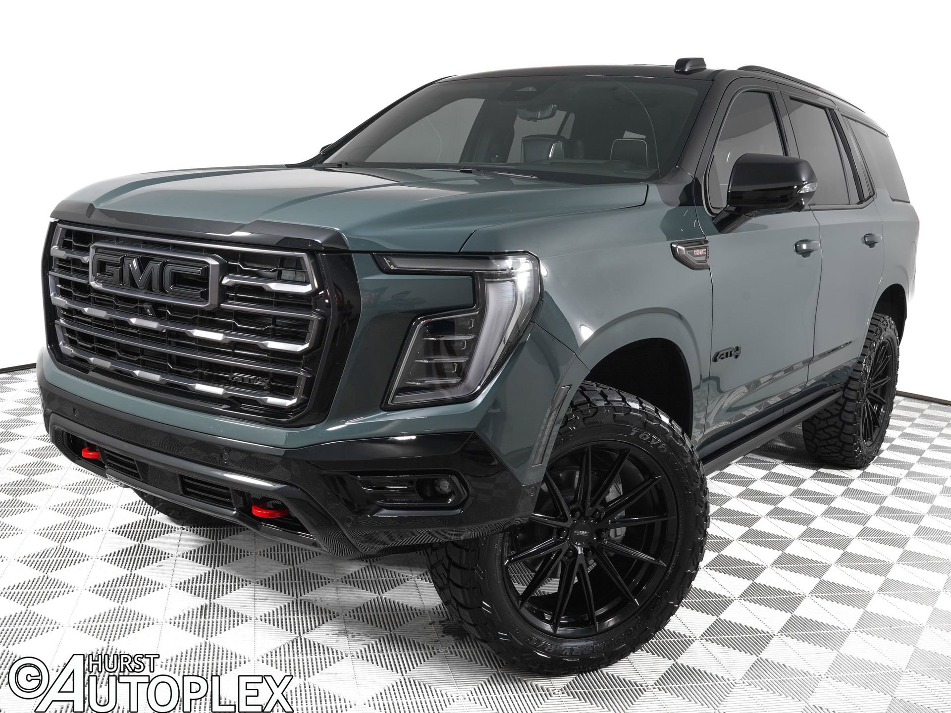 Used 2026 GMC Yukon AT4 Ultimate AWD/4WD image 1