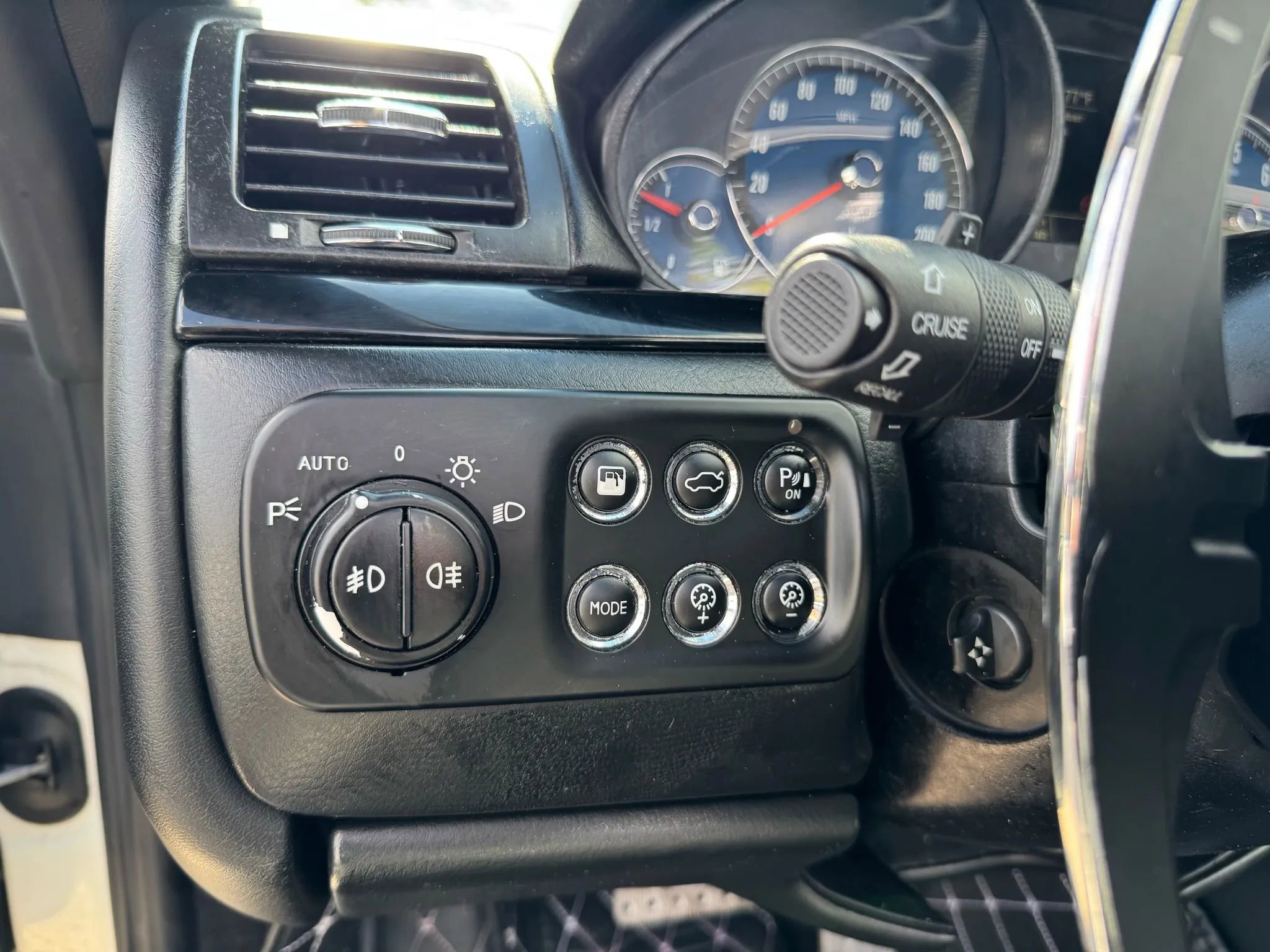 Used 2013 Maserati GranTurismo Convertible image 32