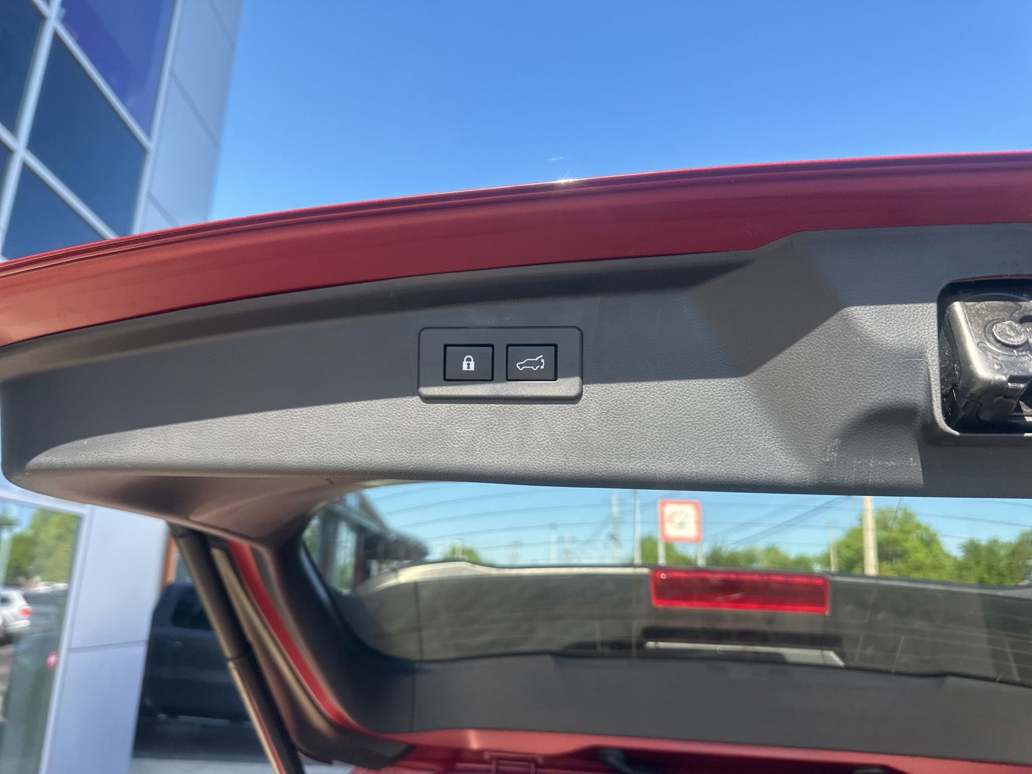 Used 2020 Subaru Outback Premium AWD/4WD image 16