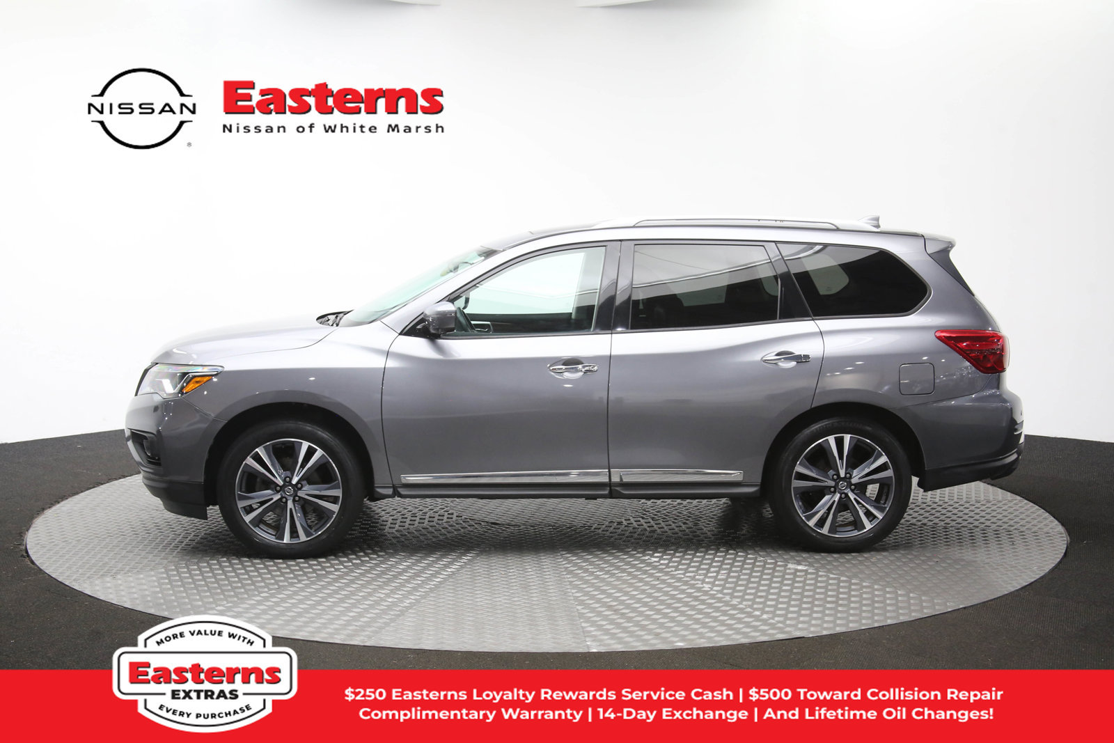 Used 2020 Nissan Pathfinder Platinum AWD/4WD image 63