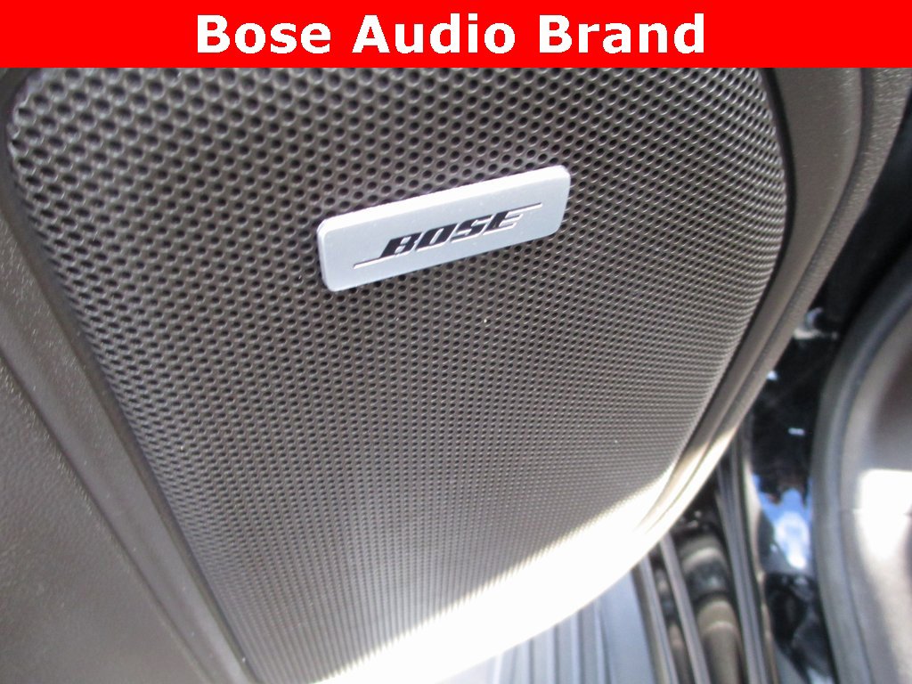 Used 2020 GMC Sierra 2500 SLT w/ SLT Premium Plus Package image 17