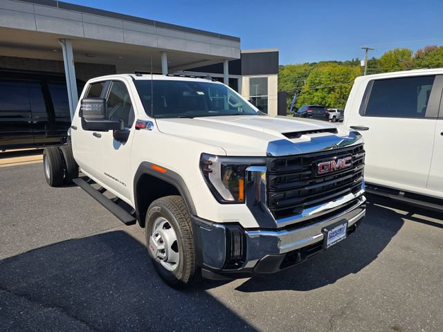 New 2026 GMC Sierra 3500 Pro w/ Convenience Package AWD/4WD image 7